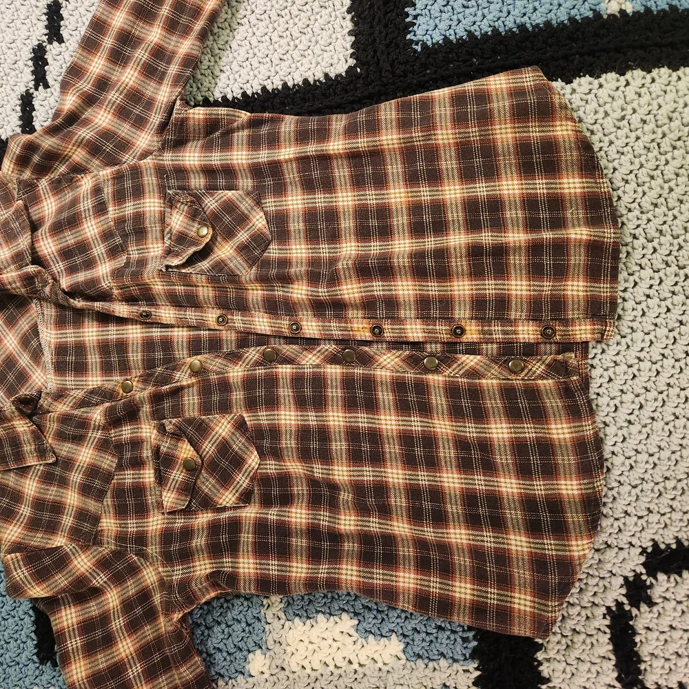 Plaid Button-Up Shirt - Picture 2 of 4